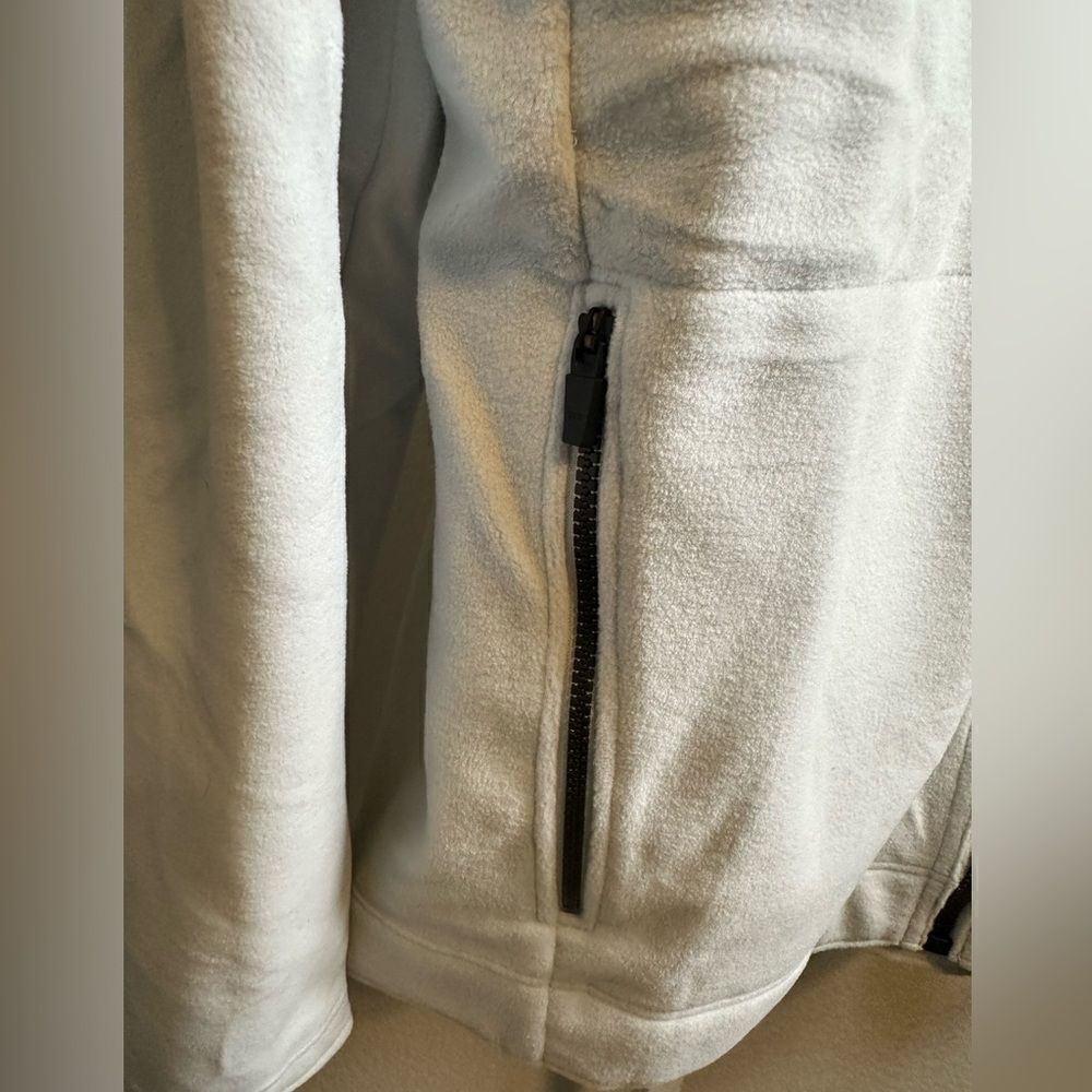 NWT NOBULL Women’s Pale Blue Performance Fleece Full Zip Hoodie - Size L - Picture 5 of 8